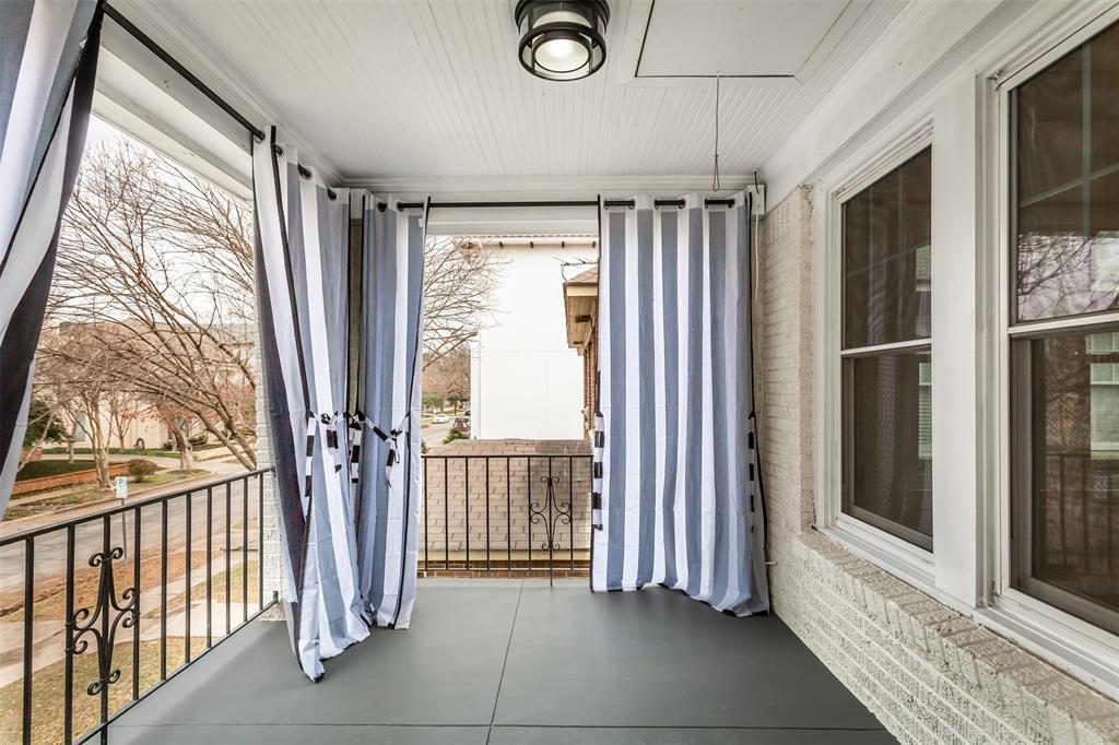 4204 Prescott Avenue, Unit 2 Dallas, TX 75219 - Photo 8 of 33