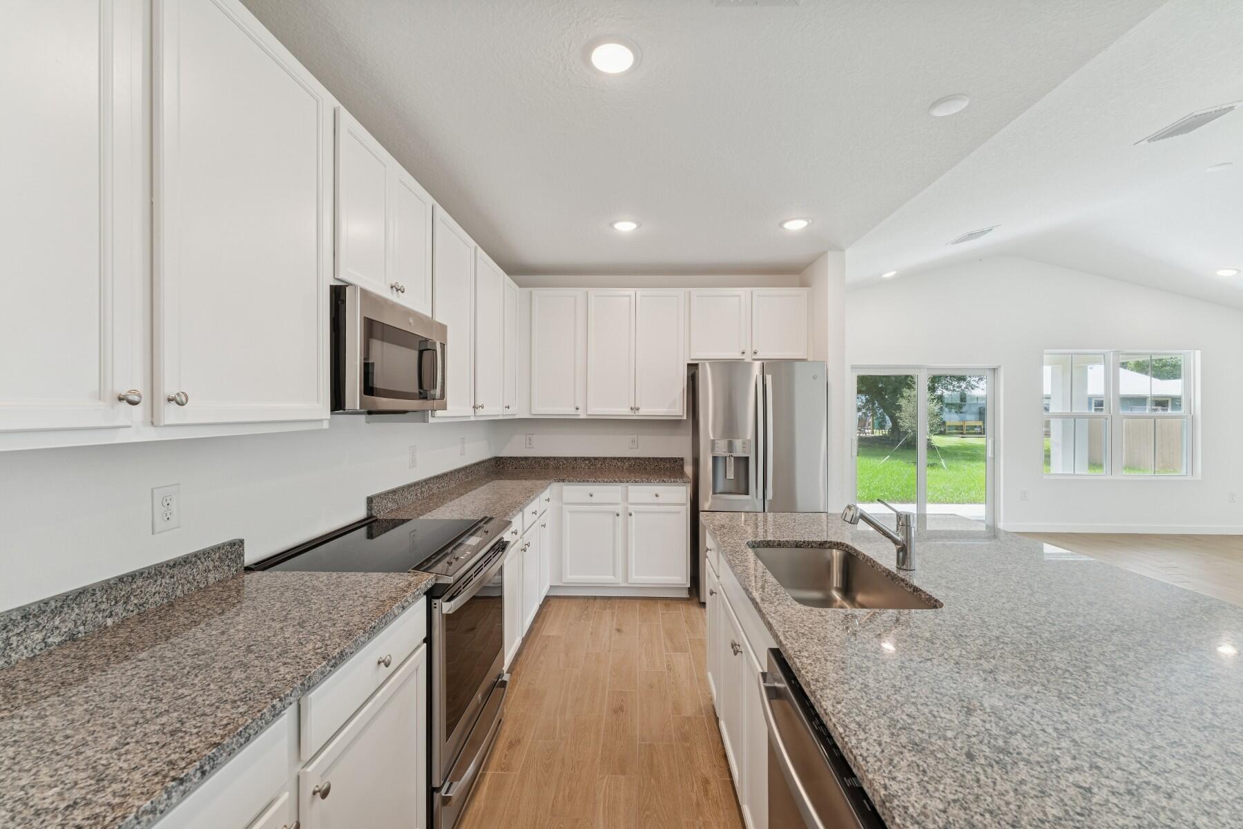 328 Southwest Becker Road Port St. Lucie, FL 34953 - Photo 24 of 40 Kitchen