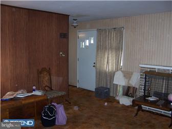 1437 Greenway Road Swarthmore, PA 19081 - Photo 3 of 12