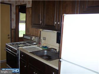 1437 Greenway Road Swarthmore, PA 19081 - Photo 8 of 12