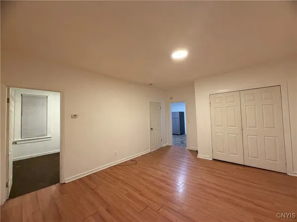$900 | 1208 City Street, Unit 3, Utica, NY 13502