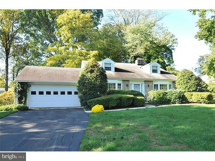 1082 Beverly Road Rydal, PA 19046 - Photo 2 of 22 Exterior Front