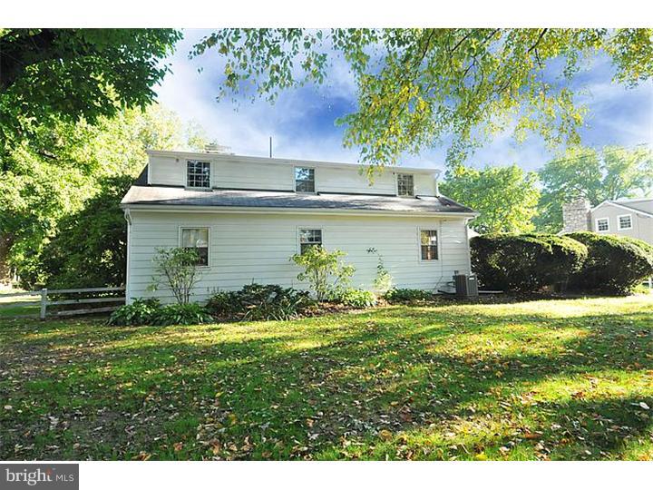 1082 Beverly Road Rydal, PA 19046 - Photo 20 of 22 Exterior Back
