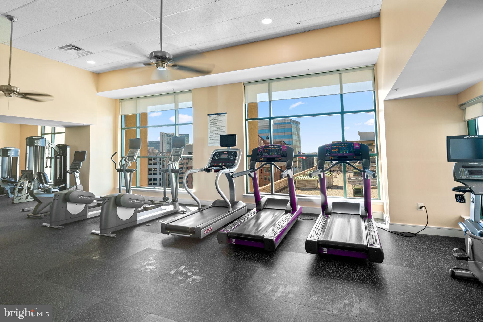 414 Water Street, Unit 2311 Baltimore, MD 21202 - Photo 34 of 44 a view of a room with gym equipment