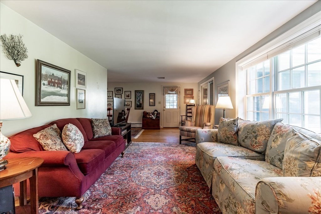 9 Hancock Road Hingham, MA 02043 - Photo 16 of 40 Gallery Image 16
