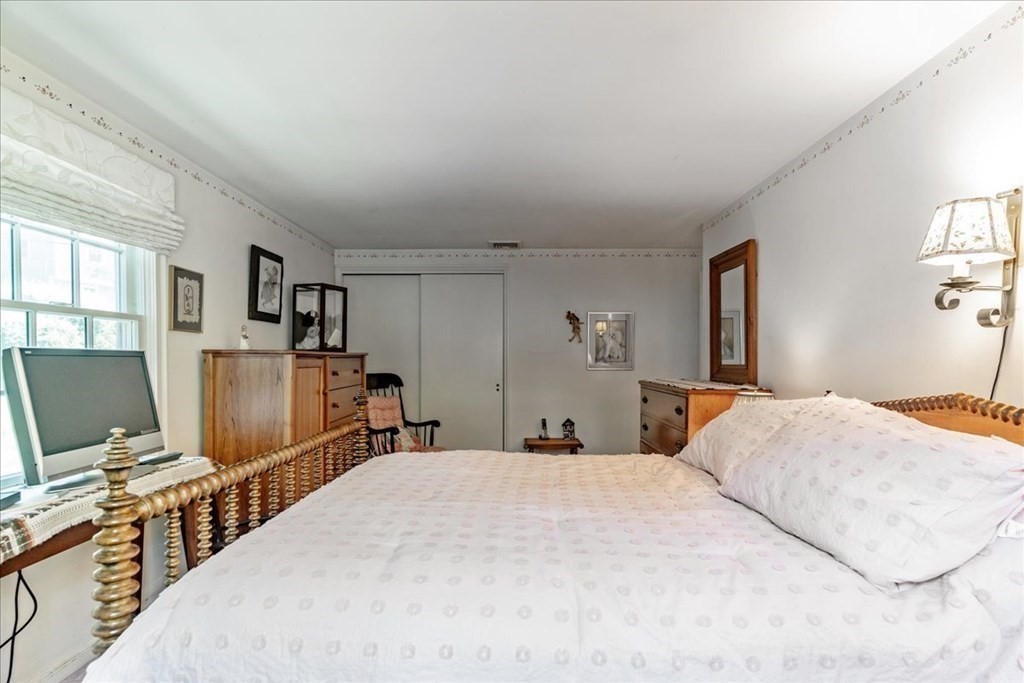 9 Hancock Road Hingham, MA 02043 - Photo 22 of 40 Gallery Image 22