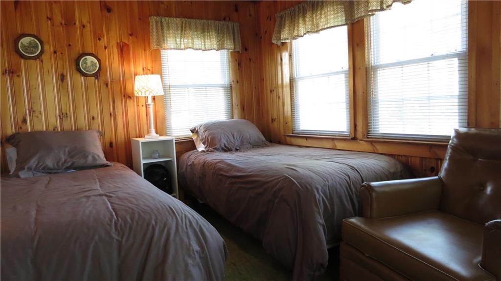 29 South Beach Sebago, ME 04029 - Photo 22 of 35 Sun Room