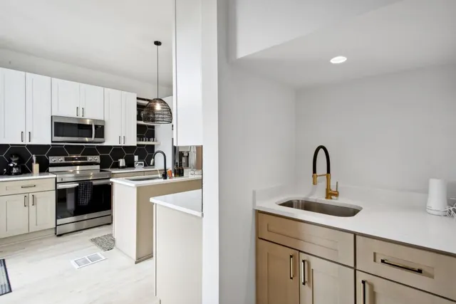 $10,000 | 1720 Flagler Avenue Northeast, Atlanta, GA 30309