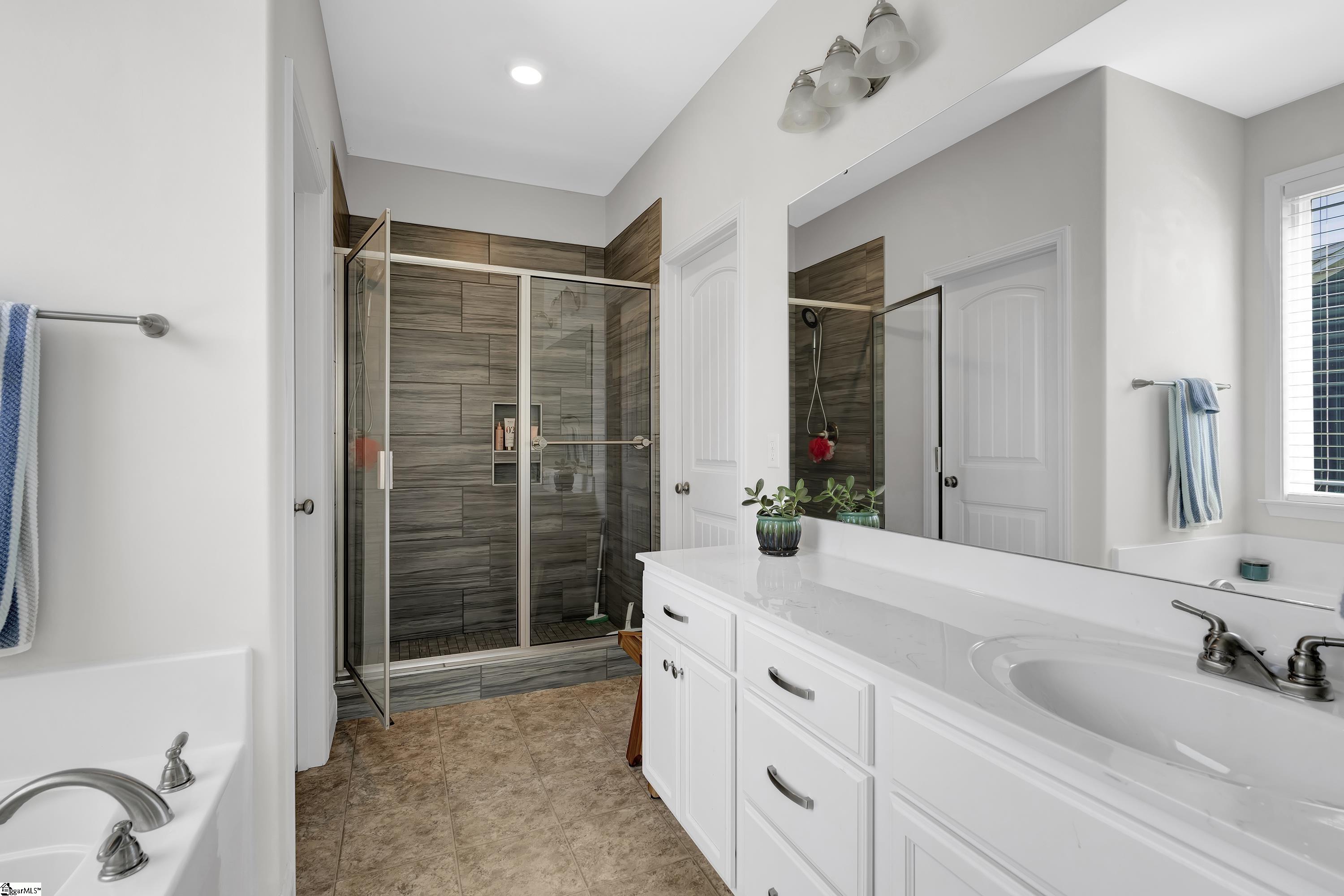 110 Ridgefield Lane Greer, SC 29651 - Photo 14 of 31