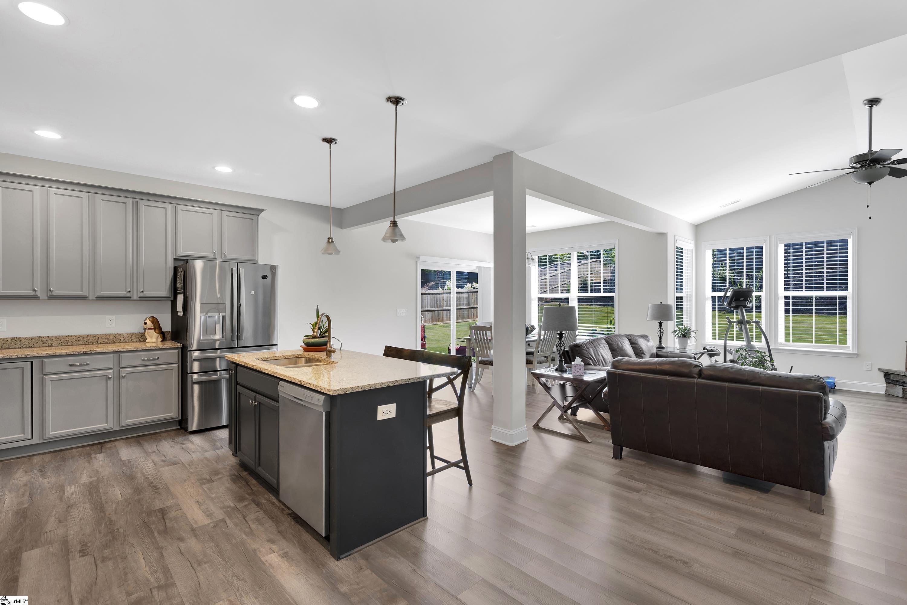 110 Ridgefield Lane Greer, SC 29651 - Photo 8 of 31