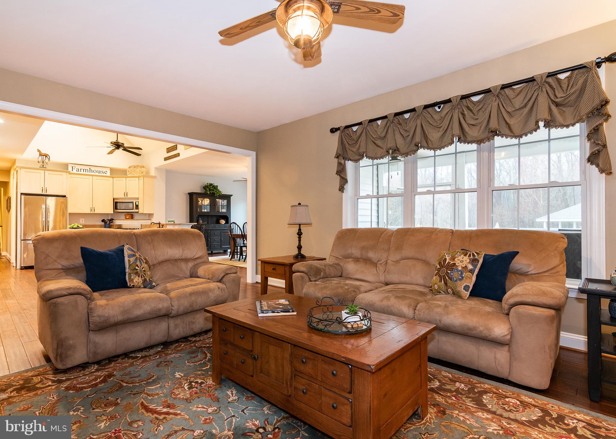 1194 Patuxent Road Odenton, MD 21113 - Photo 22 of 68 Family Room