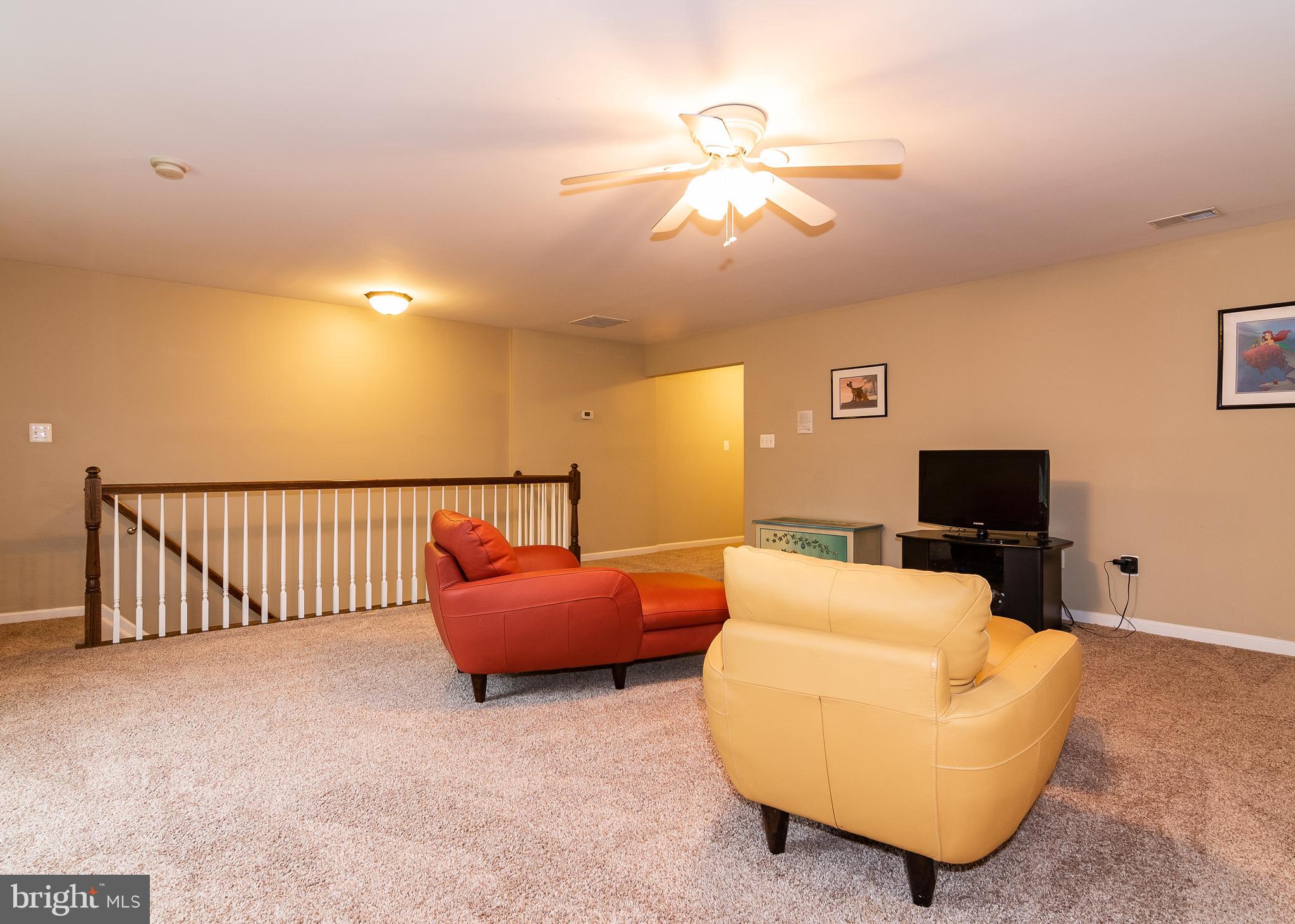 1194 Patuxent Road Odenton, MD 21113 - Photo 28 of 68 Lounge