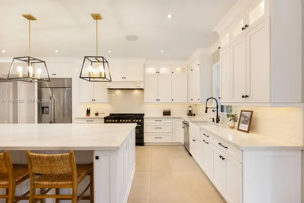 $2,800,000 | 8521 Southwest 145th Street, Palmetto Bay, FL 33158