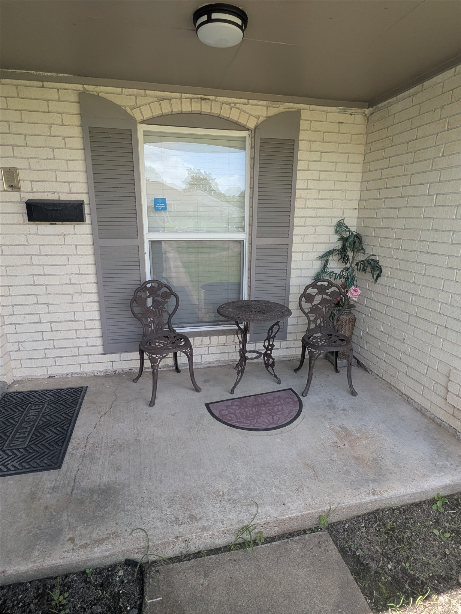 4018 Rosewin Circle Houston, TX 77047 - Photo 2 of 11