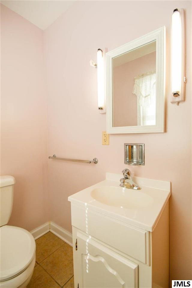 6501 King Road Spring Arbor, MI 49283 - Photo 8 of 19 Half Bath