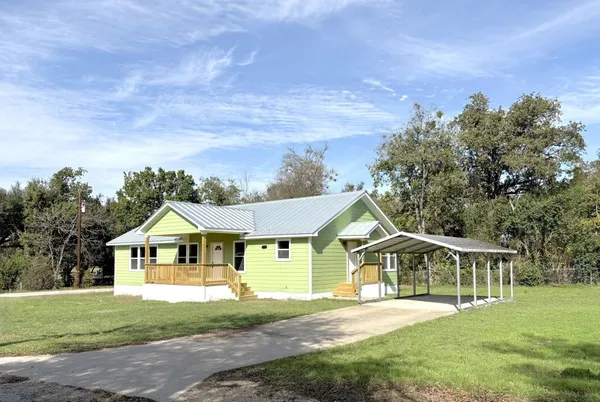 $236,000 | 102 Terral Court, Cameron, TX 76520