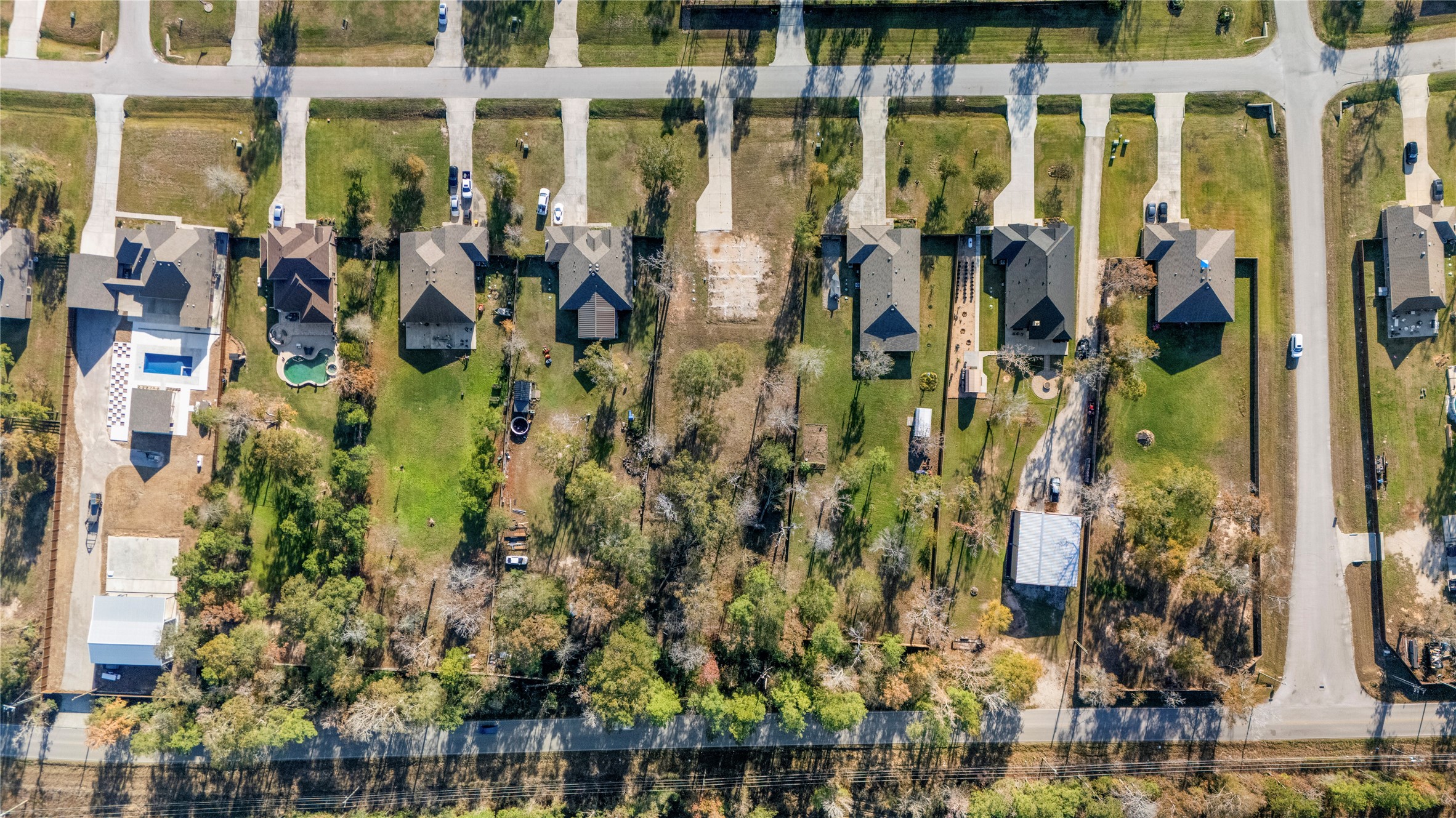 4595 Axis Trail Conroe, TX 77303 - Photo 6 of 10