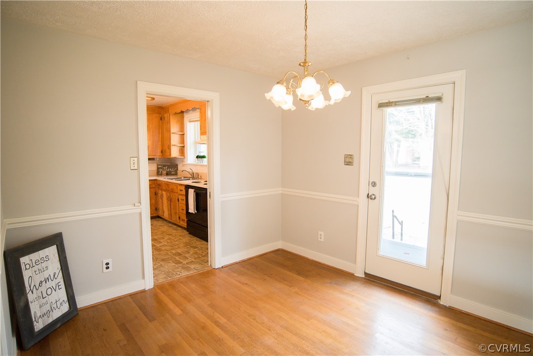 2404 Lourdes Road Henrico, VA 23228 - Photo 13 of 32 Gallery Image 13