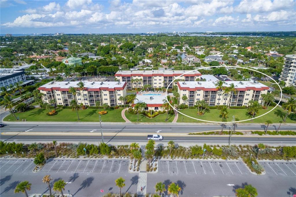 925 Beach Road, Unit 307 Sarasota, FL 34242 - Photo 1 of 1 Gallery Image 1