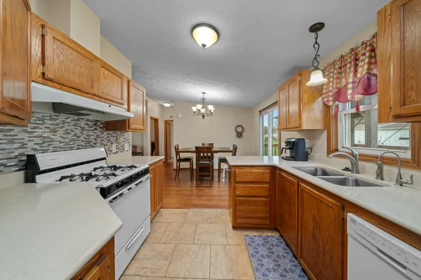 $89,000 | 216 Meadowlark Lane, Sandwich, IL 60548