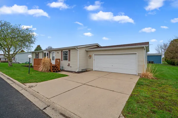 $89,000 | 216 Meadowlark Lane, Sandwich, IL 60548