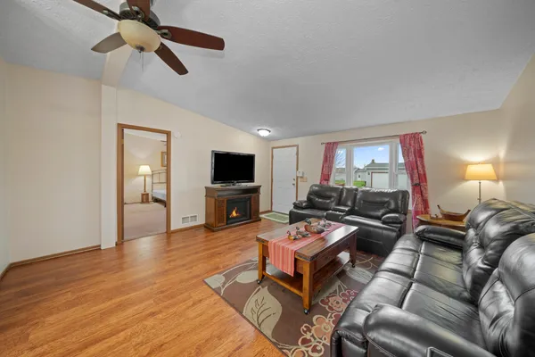 $89,000 | 216 Meadowlark Lane, Sandwich, IL 60548