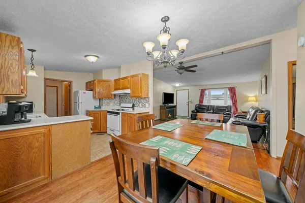 $89,000 | 216 Meadowlark Lane, Sandwich, IL 60548