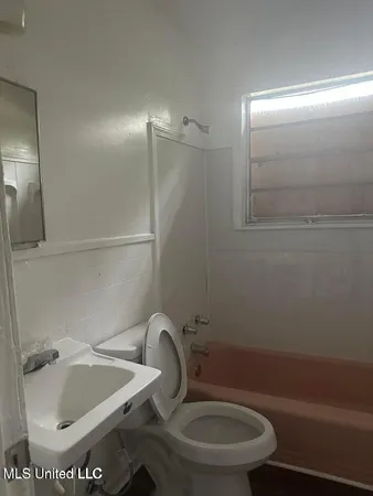 $75,900 | 2221 Woodlawn Street, Unit 23, Jackson, MS 39213