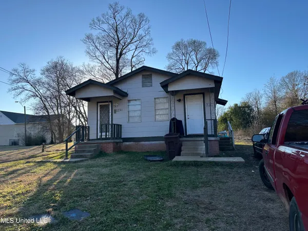 $75,900 | 2221 Woodlawn Street, Unit 23, Jackson, MS 39213
