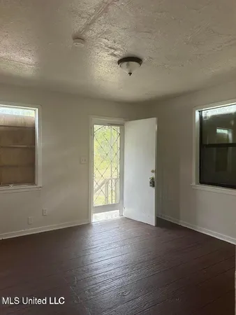 $75,900 | 2221 Woodlawn Street, Unit 23, Jackson, MS 39213