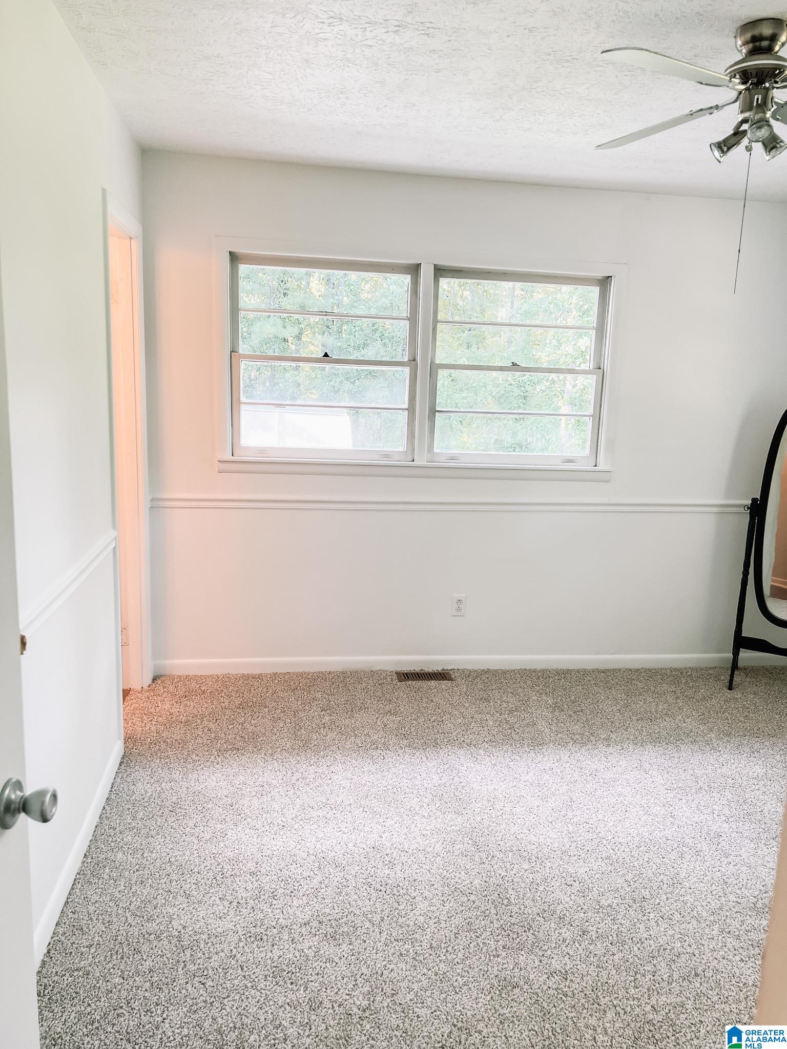 3651 Black Road Rainbow City, AL 35906 - Photo 23 of 28