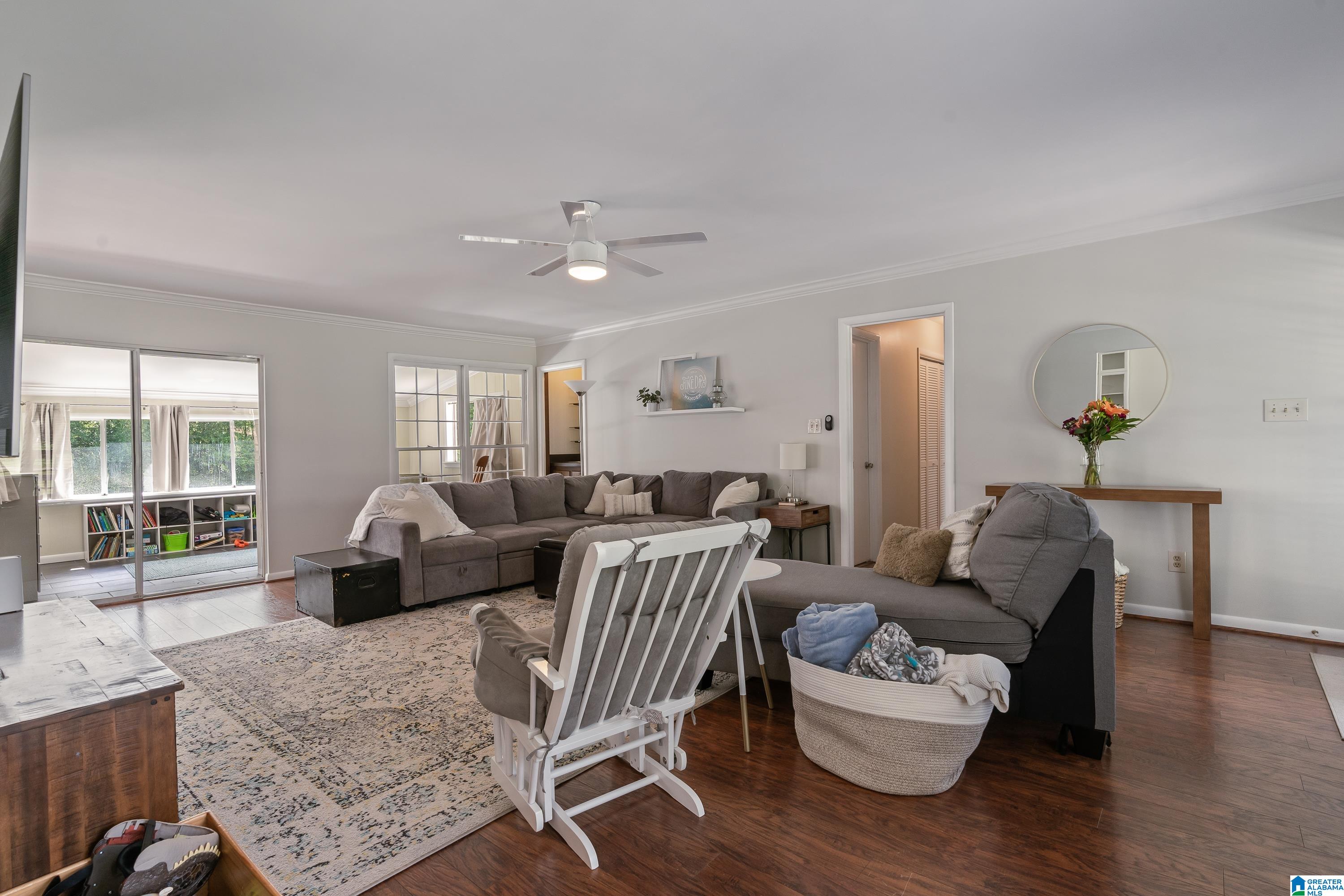 3317 Sunniroc Road Birmingham, AL 35210 - Photo 13 of 36