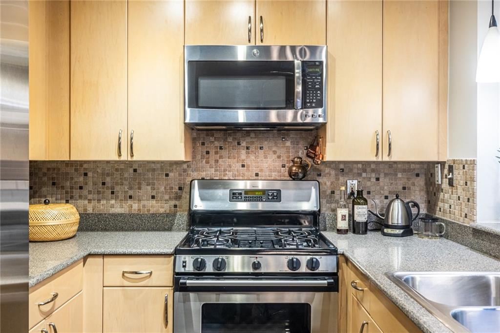 850 Ralph McGill Boulevard Northeast, Unit 2 Atlanta, GA 30306 - Photo 17 of 59
