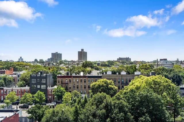 $529,500 | 1546 Broadway, Unit 6B | Bedford-Stuyvesant