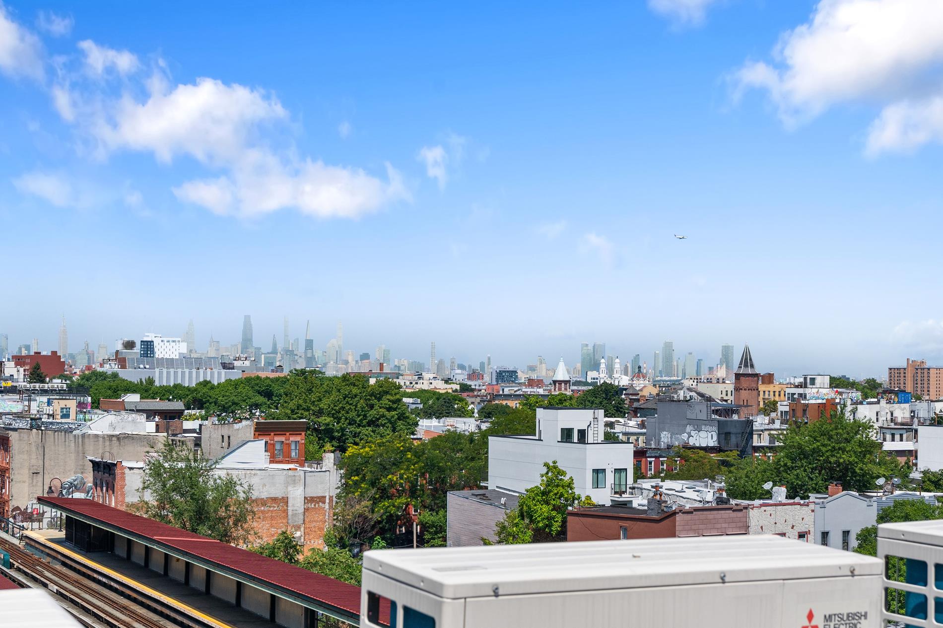 1546 Broadway, Unit 6B Brooklyn, NY 11233 - Photo 7 of 13 a view of a city