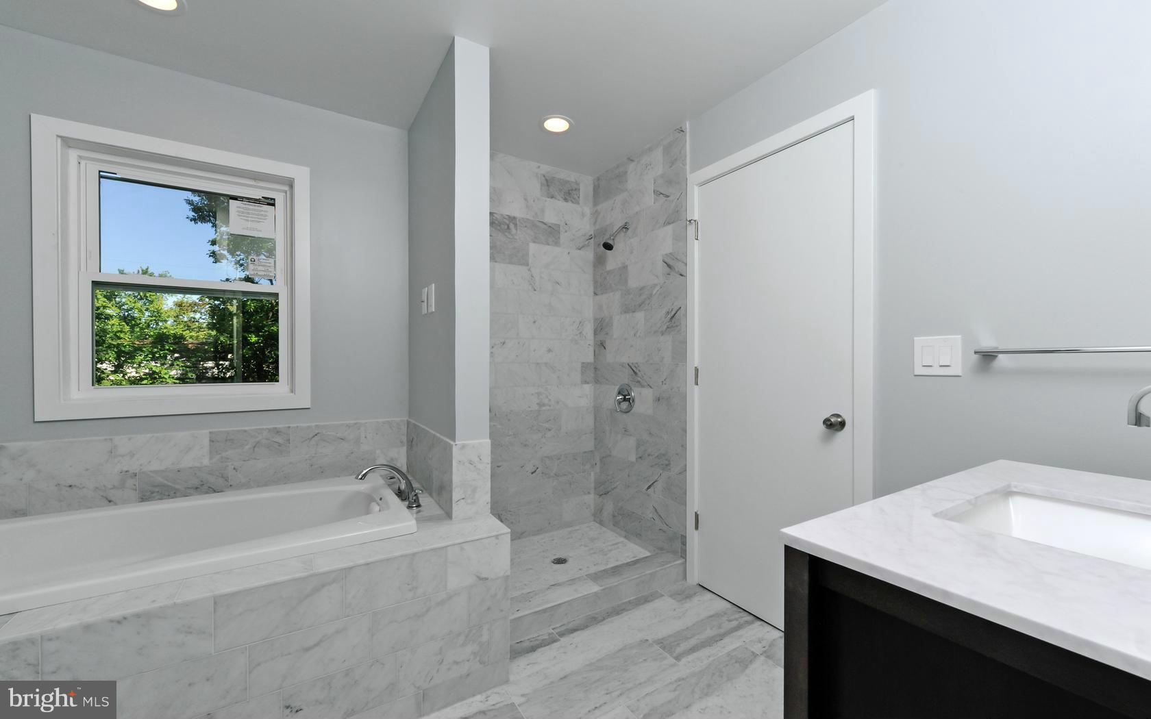 4018 Raleigh Road Pikesville, MD 21208 - Photo 17 of 30 Bath