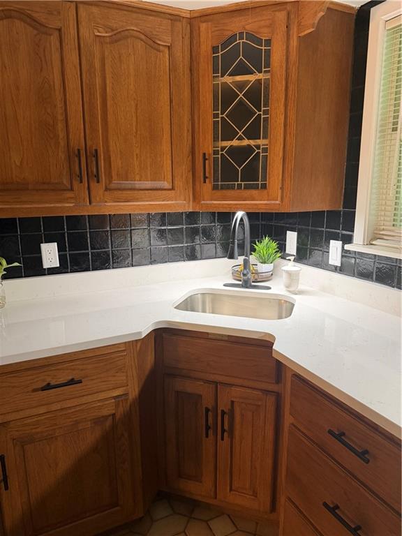 556 Sangree Road Pittsburgh, PA 15237 - Photo 14 of 32 Gallery Image 14
