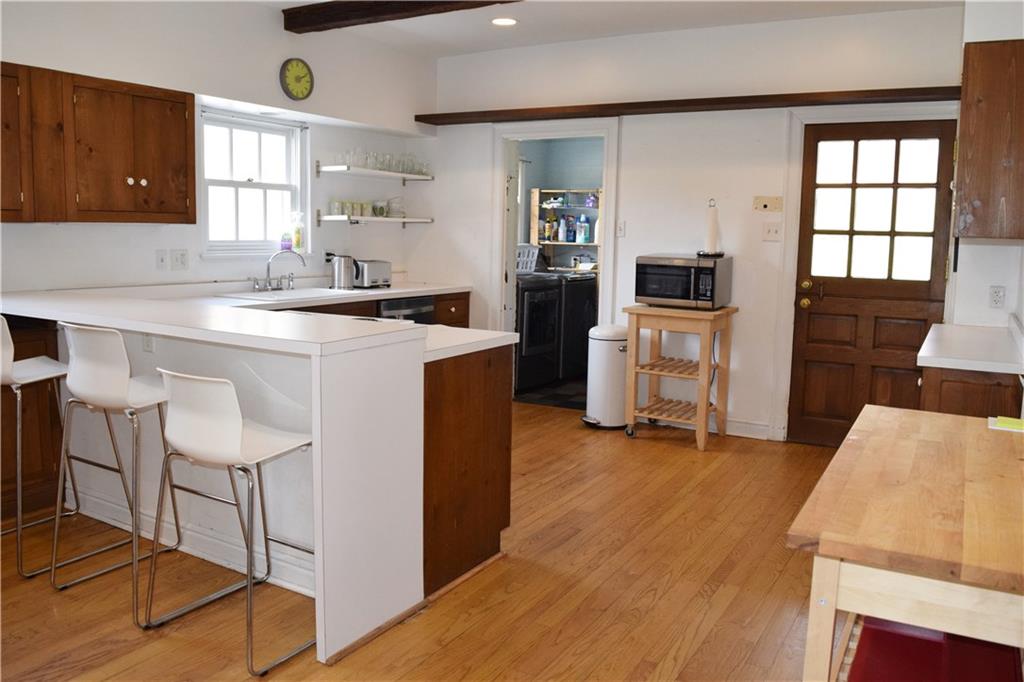 1050 Fox Chapel Road Fox Chapel, PA 15238 - Photo 8 of 25 Gallery Image 8