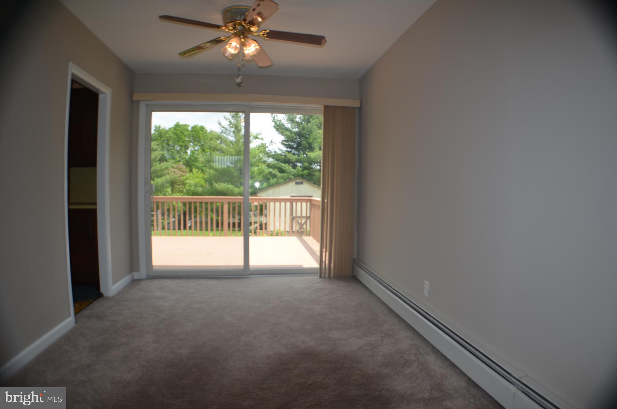 23 Melvin Road Telford, PA 18969 - Photo 4 of 10