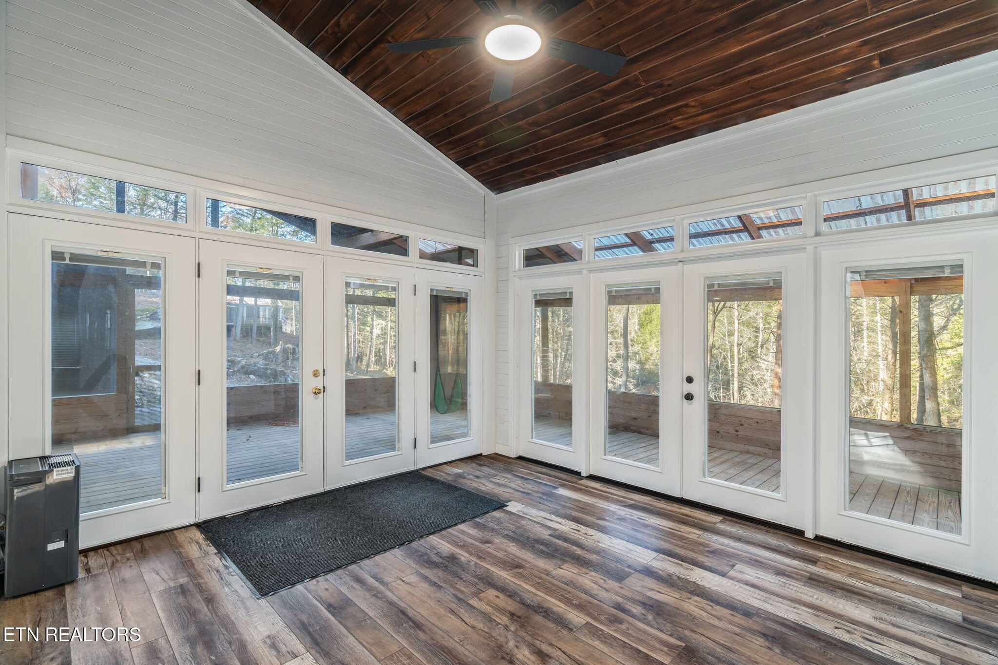 135 White Creek Court Deer Lodge, TN 37726 - Photo 39 of 57 Black House