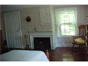215 Bryant Road Jaffrey, NH 03452 - Photo 5 of 9