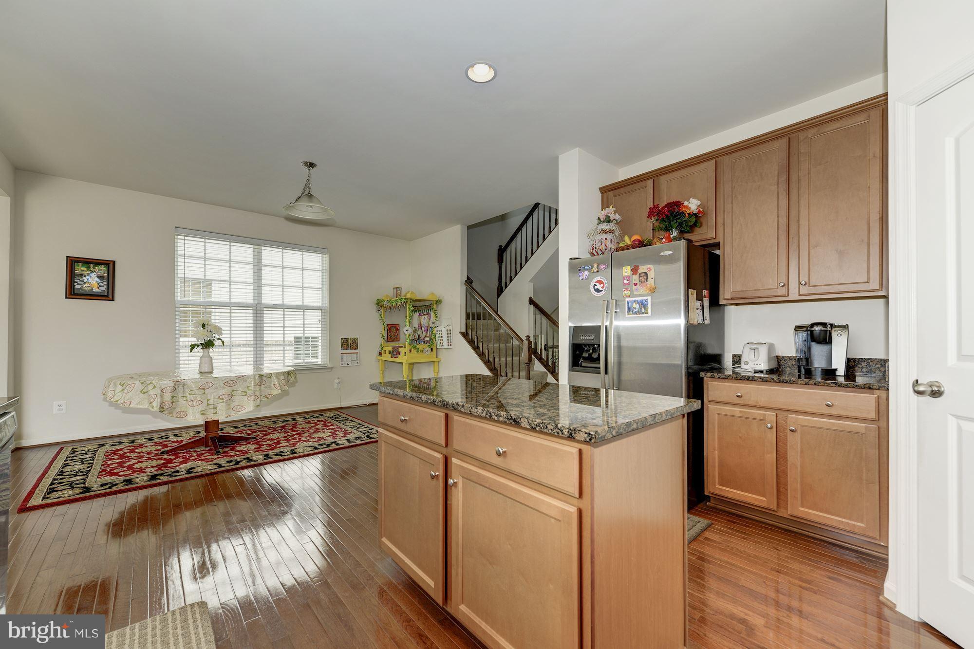 22677 Flowing Spring Square Brambleton, VA 20148 - Photo 9 of 30 Kitchen View#3