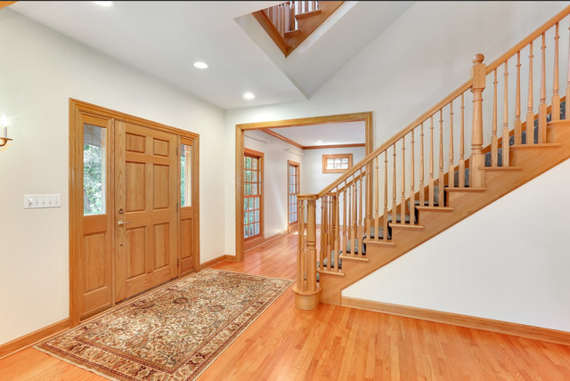 6778 Old College Road Lisle, IL 60532 - Photo 7 of 31