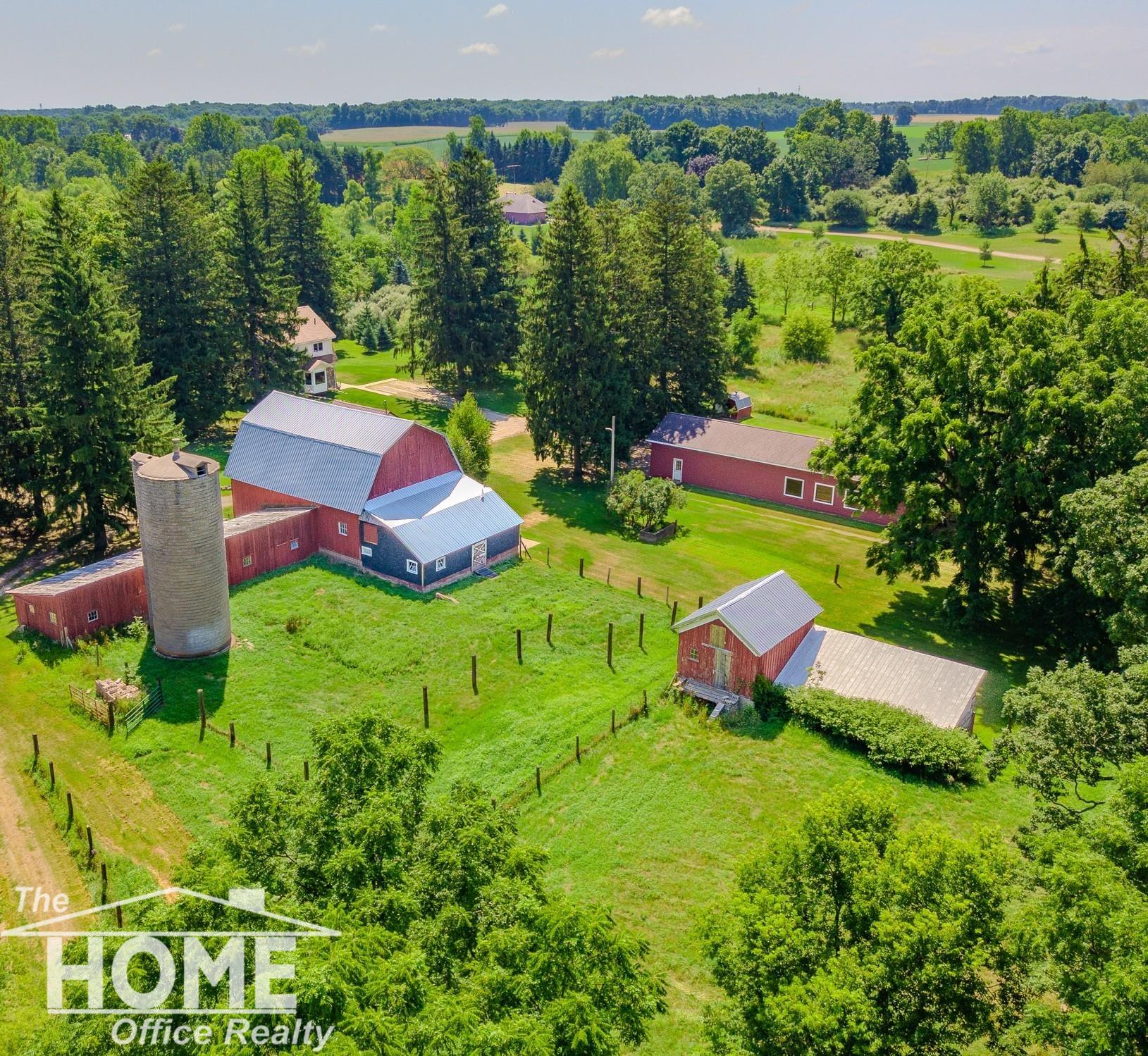 4818 Colby Road Owosso, MI 48867 - Photo 4 of 49