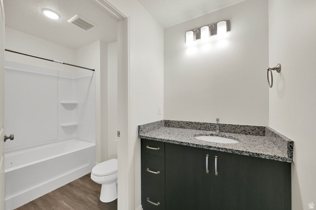 36 West 1600 North Sunset, UT 84015 - Photo 3 of 28