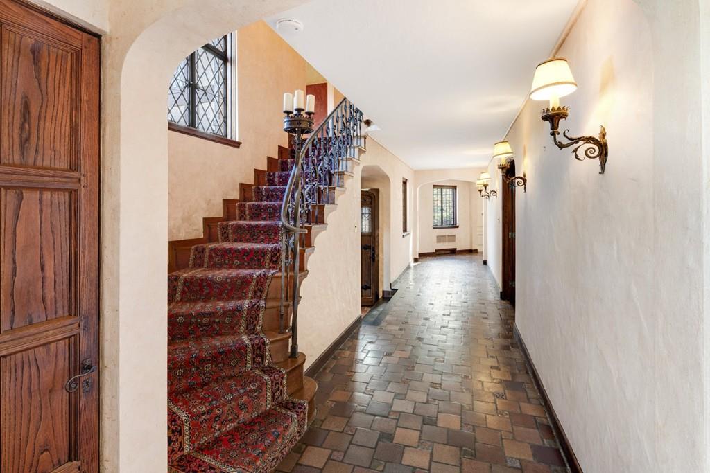 7 Allen Road Wellesley, MA 02481 - Photo 23 of 25