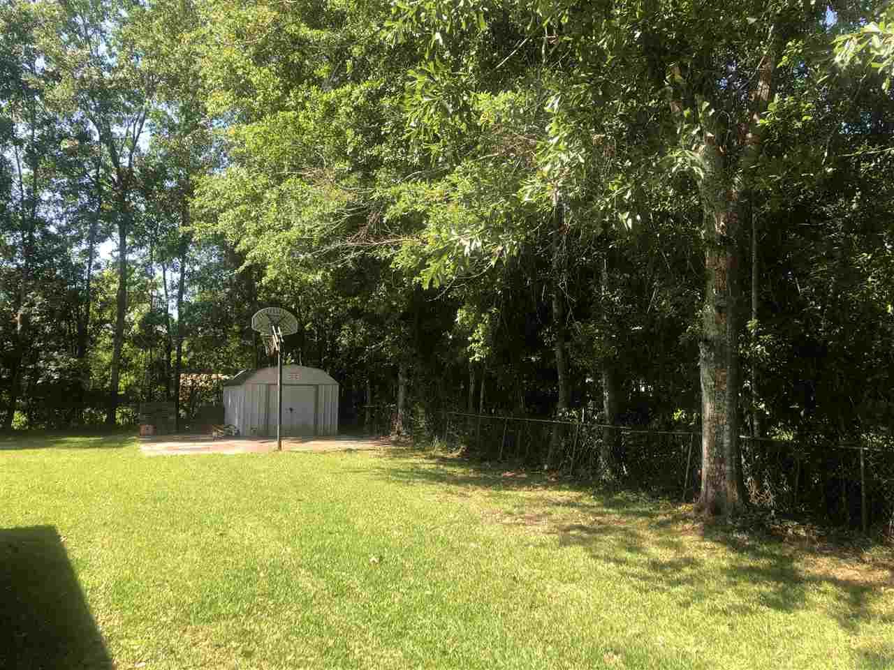 683 West Roberts Road Cantonment, FL 32533 - Photo 26 of 28 Gallery Image 26
