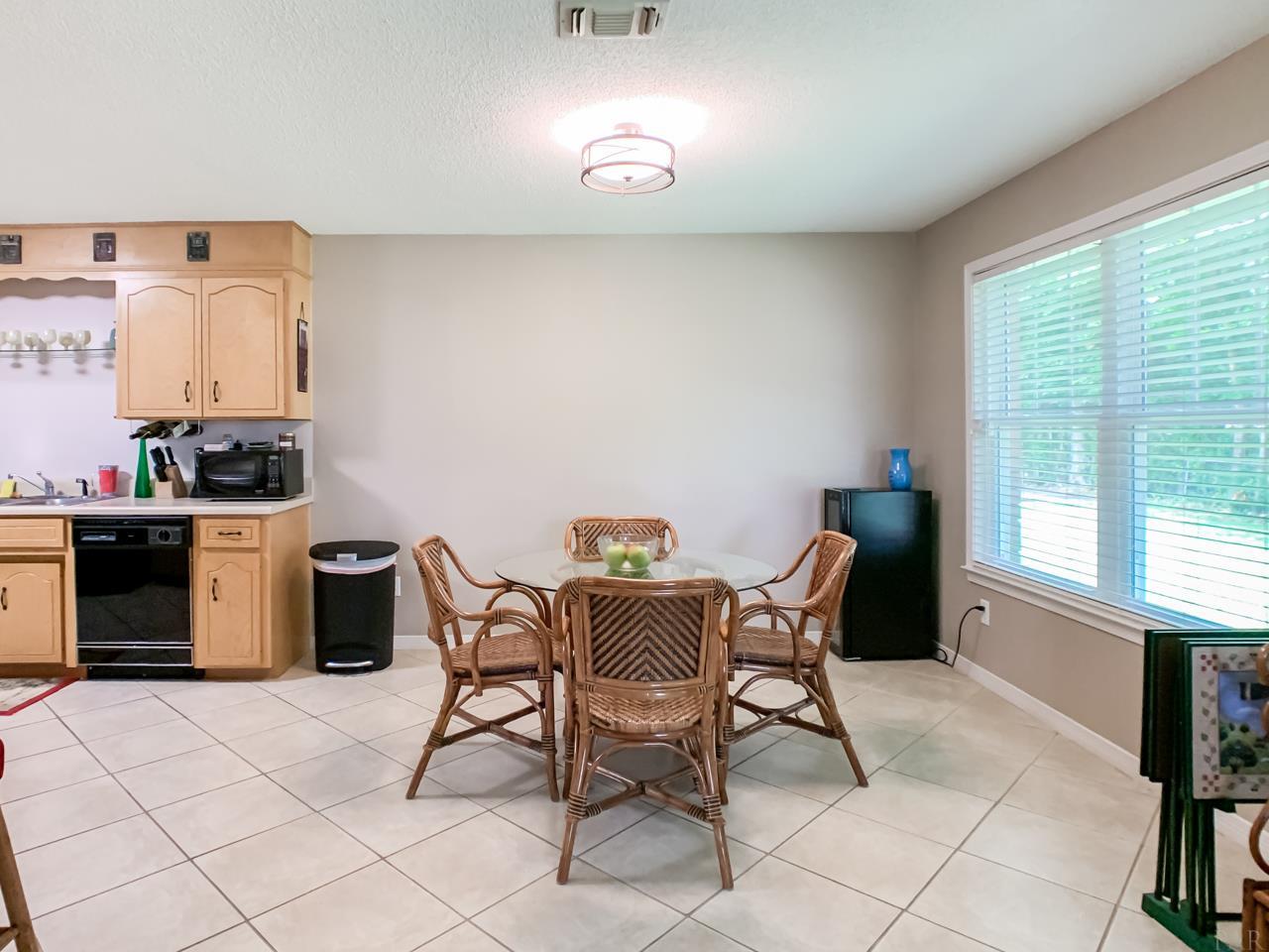 683 West Roberts Road Cantonment, FL 32533 - Photo 8 of 28 Gallery Image 8