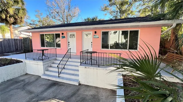 $1,800 | 976 Tennessee Lane, Sarasota, FL 34234