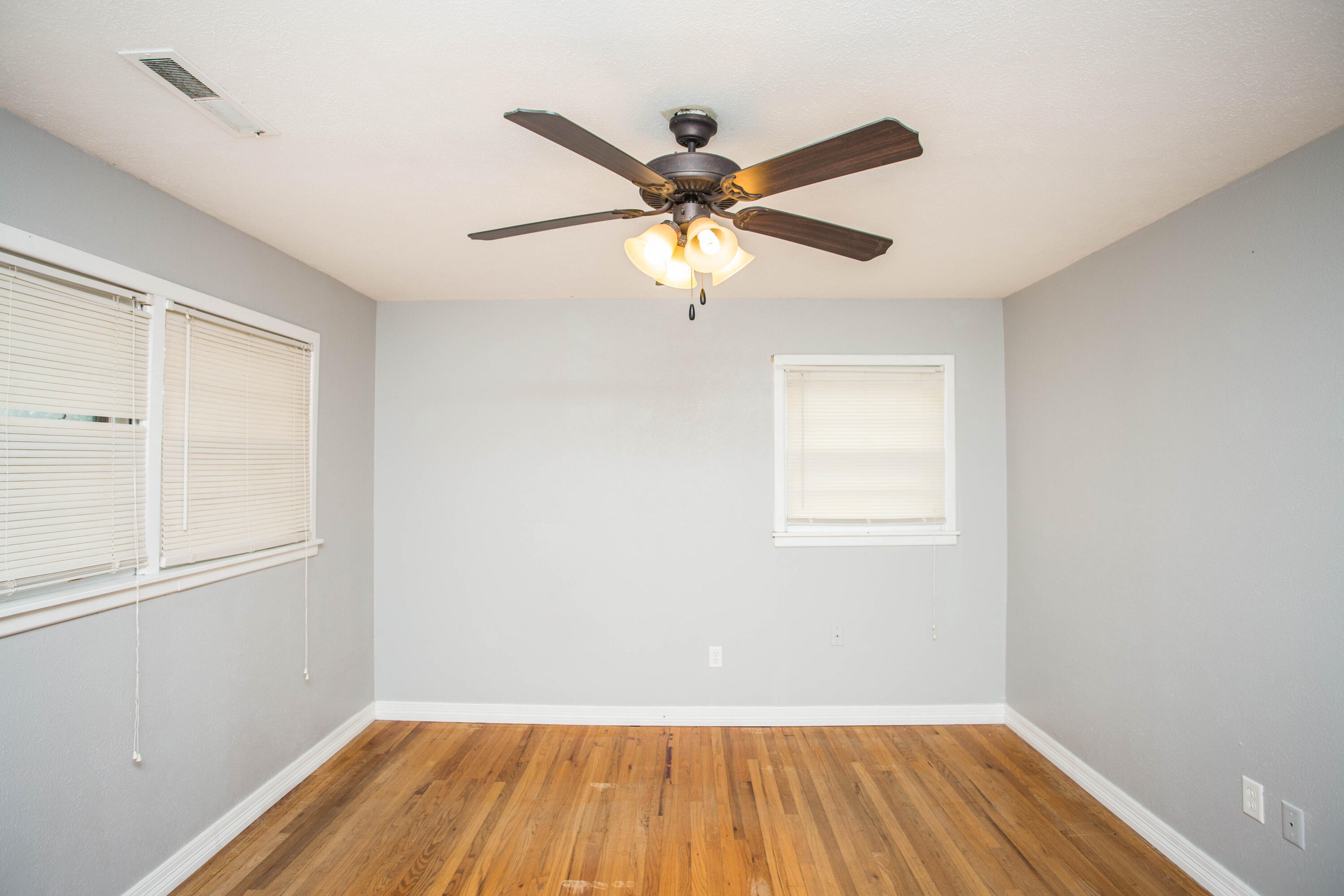 2607 45th Street Lubbock, TX 79413 - Photo 5 of 50 5V2A0187